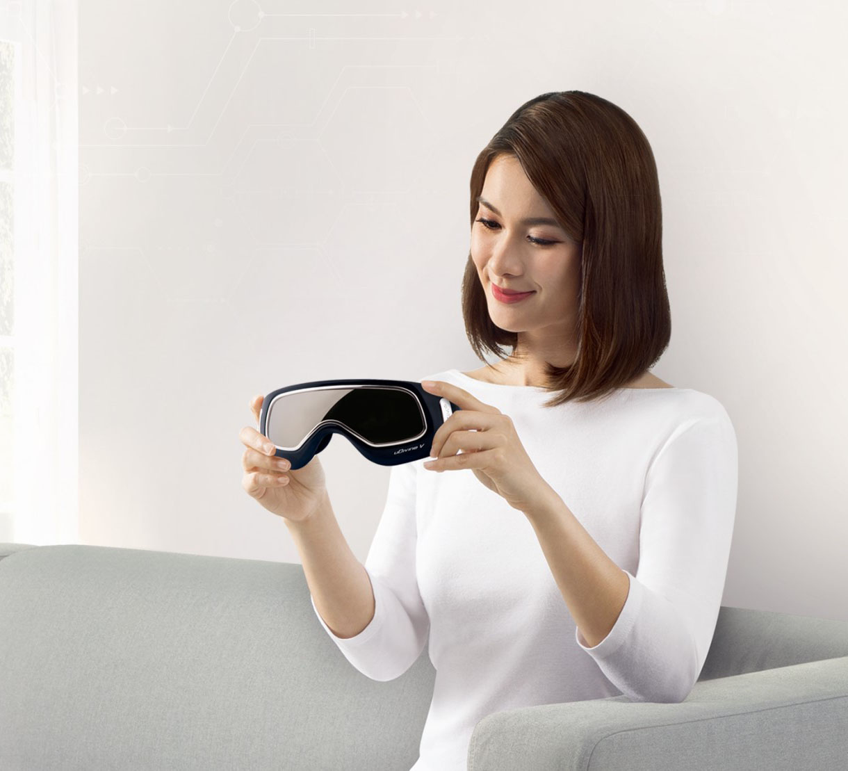 Eye Massager 眼部按摩器 ( 黑 色） 71.5*27.5*39.5CM